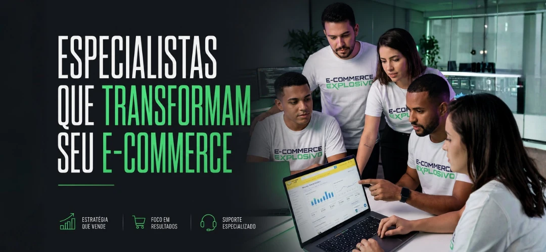 Especialistas que transformam seu e-commerce: time da E-commerce Explosivo em volta do notebook